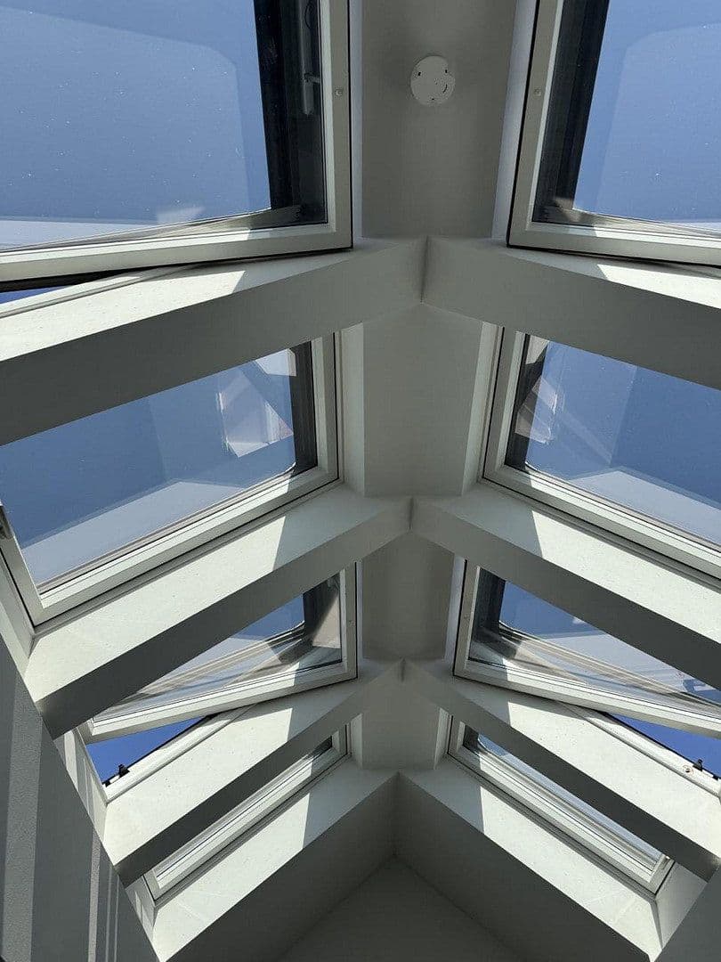 Prodej domu 496 m², pozemek 715 m², Bergisch Gladbach, Severní Porýní-Vestfálsko Prodej domu 496 m², pozemek 715 m², Bergisch Gladbach, Severní Porýní-Vestfálsko