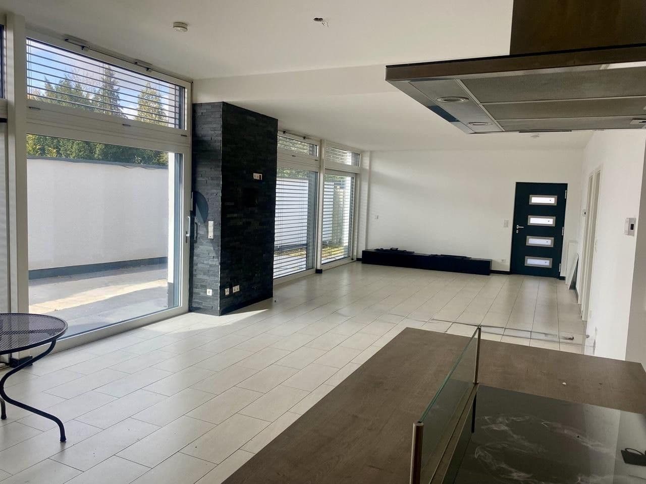 Prodej domu 496 m², pozemek 715 m², Bergisch Gladbach, Severní Porýní-Vestfálsko Prodej domu 496 m², pozemek 715 m², Bergisch Gladbach, Severní Porýní-Vestfálsko