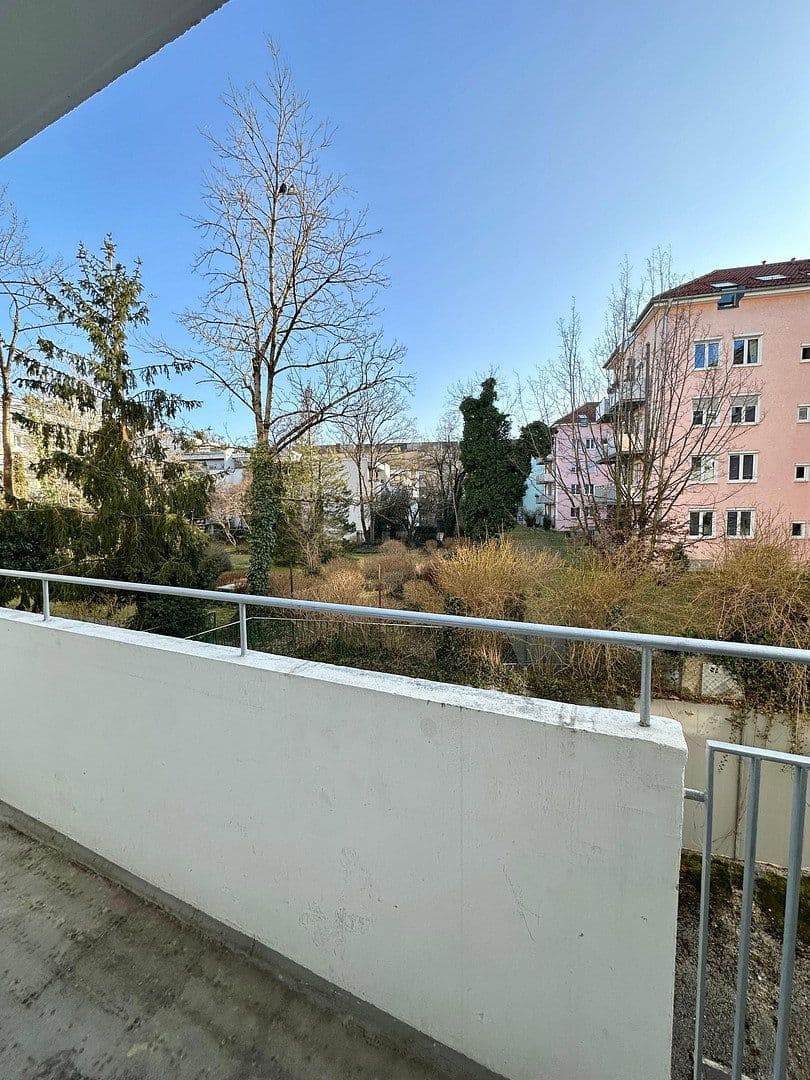 Pronájem bytu 1+1 90 m², Hörwarthstr, München, Bavorsko Pronájem bytu 1+1 90 m², Hörwarthstr, München, Bavorsko