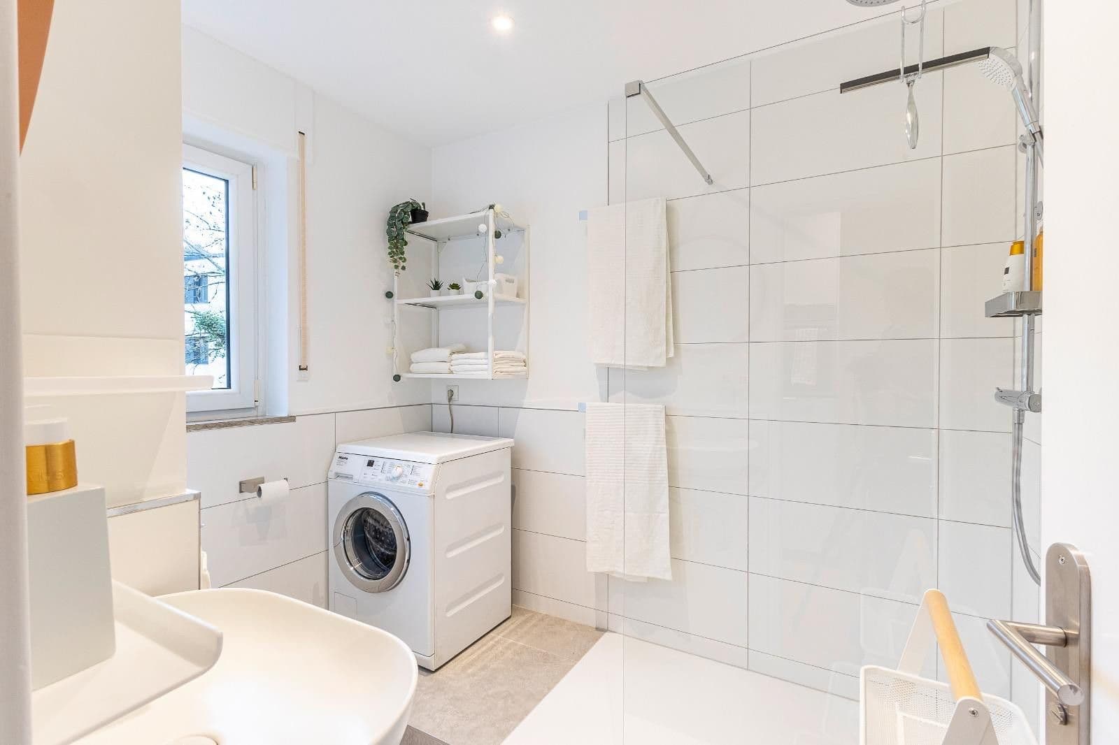 Pronájem bytu 1+kk 43 m², Theresenstraße 6, Königstein im Taunus, Hessen Pronájem bytu 1+kk 43 m², Theresenstraße 6, Königstein im Taunus, Hessen