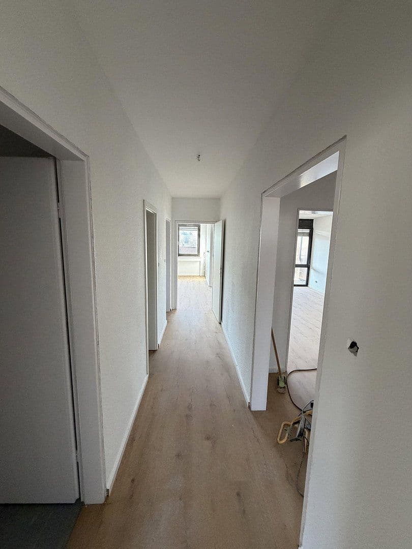 Pronájem bytu 3+1 106 m², Ludwigstr. 70, Wald-Michelbach, Hessen Pronájem bytu 3+1 106 m², Ludwigstr. 70, Wald-Michelbach, Hessen