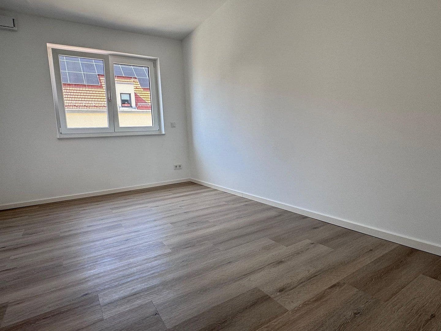 Pronájem bytu 3+1 75 m², Theodor-Mathieu-Straße 16, Bamberg, Bavorsko Pronájem bytu 3+1 75 m², Theodor-Mathieu-Straße 16, Bamberg, Bavorsko