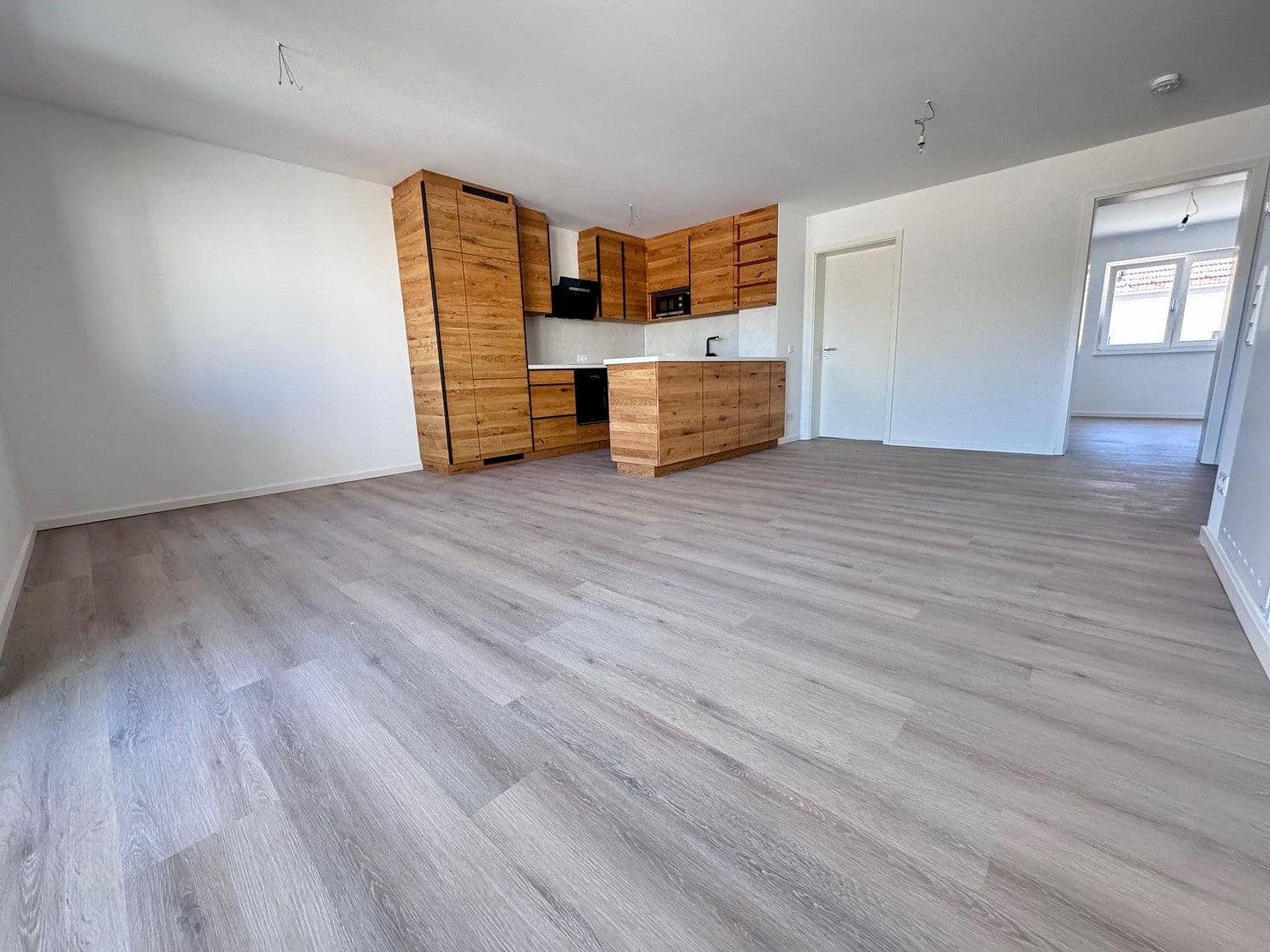 Pronájem bytu 3+1 75 m², Theodor-Mathieu-Straße 16, Bamberg, Bavorsko Pronájem bytu 3+1 75 m², Theodor-Mathieu-Straße 16, Bamberg, Bavorsko