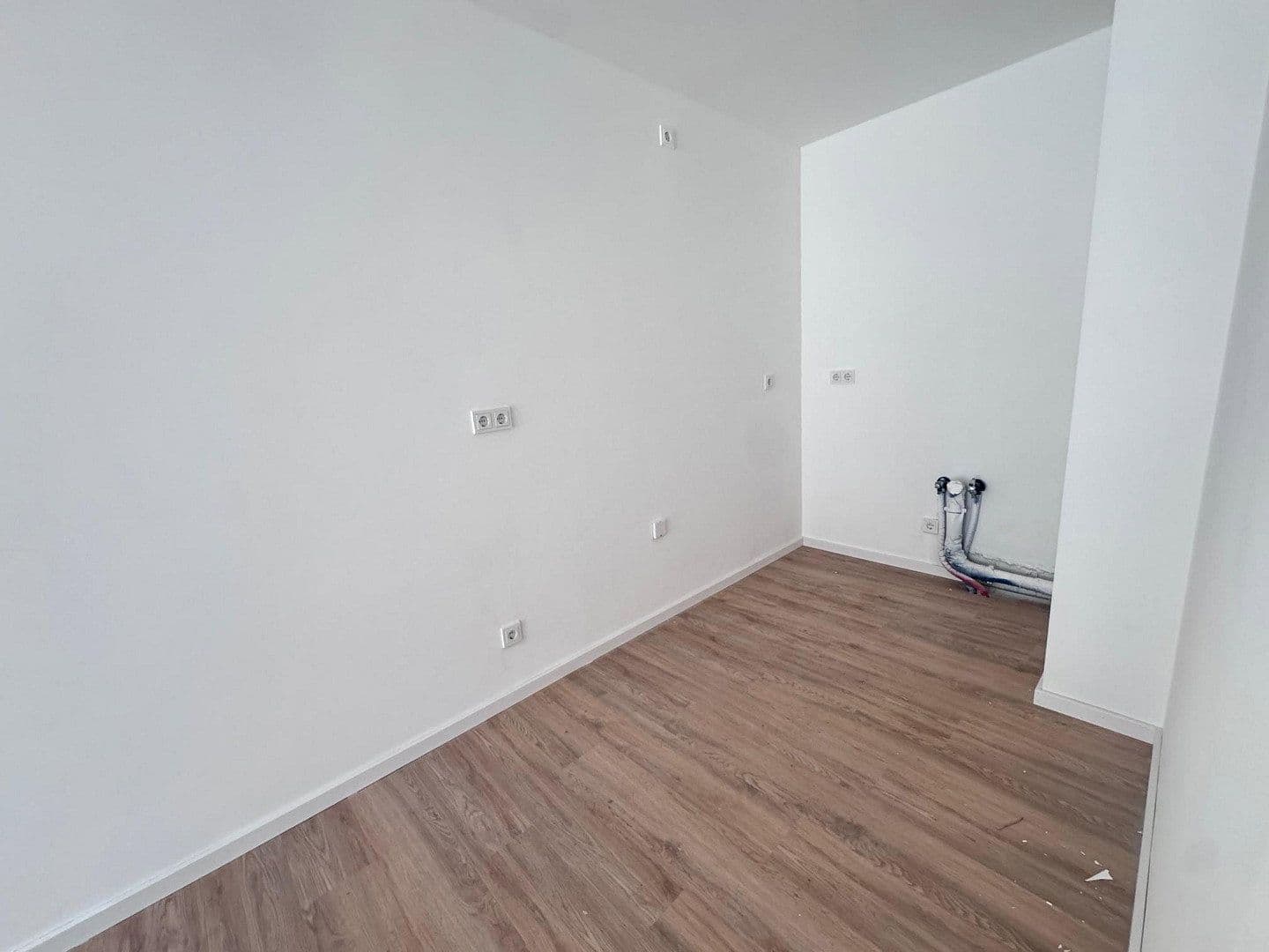 Pronájem bytu 2+1 50 m², Theodor-Mathieu-Straße 18, Bamberg, Bavorsko Pronájem bytu 2+1 50 m², Theodor-Mathieu-Straße 18, Bamberg, Bavorsko