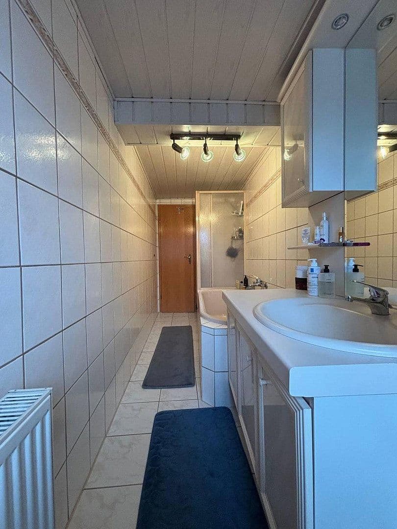 Prodej domu 225 m², pozemek 521 m², Lange Straße, Zörbig, Sasko-Anhaltsko Prodej domu 225 m², pozemek 521 m², Lange Straße, Zörbig, Sasko-Anhaltsko