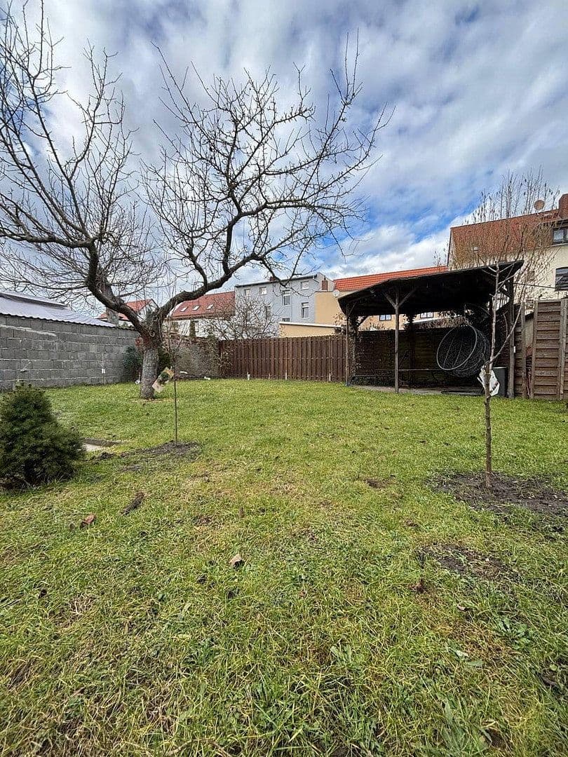 Prodej domu 225 m², pozemek 521 m², Lange Straße, Zörbig, Sasko-Anhaltsko Prodej domu 225 m², pozemek 521 m², Lange Straße, Zörbig, Sasko-Anhaltsko