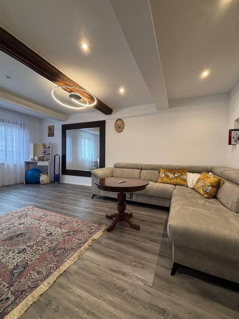 Prodej domu 225 m², pozemek 521 m², Lange Straße, Zörbig, Sasko-Anhaltsko Prodej domu 225 m², pozemek 521 m², Lange Straße, Zörbig, Sasko-Anhaltsko