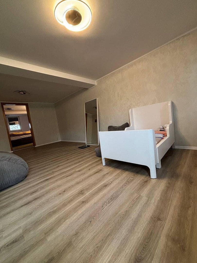 Prodej domu 225 m², pozemek 521 m², Lange Straße, Zörbig, Sasko-Anhaltsko Prodej domu 225 m², pozemek 521 m², Lange Straße, Zörbig, Sasko-Anhaltsko