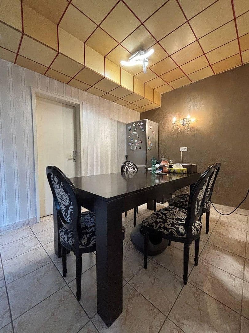 Prodej domu 225 m², pozemek 521 m², Lange Straße, Zörbig, Sasko-Anhaltsko Prodej domu 225 m², pozemek 521 m², Lange Straße, Zörbig, Sasko-Anhaltsko