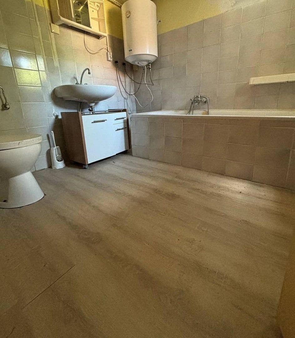 Prodej domu 276 m², pozemek 585 m², Lange Straße, Zörbig, Sasko-Anhaltsko Prodej domu 276 m², pozemek 585 m², Lange Straße, Zörbig, Sasko-Anhaltsko