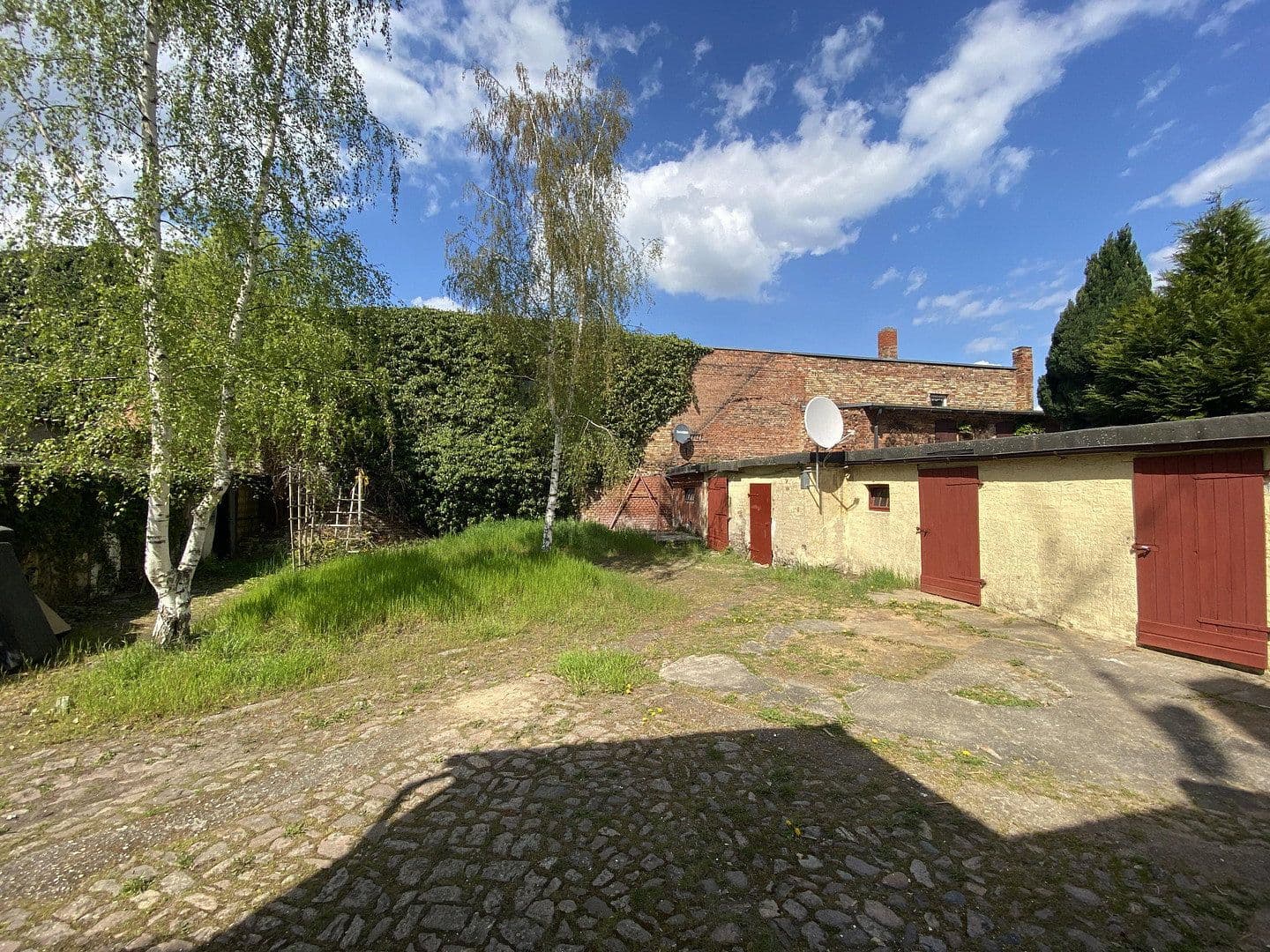 Prodej domu 276 m², pozemek 585 m², Lange Straße, Zörbig, Sasko-Anhaltsko Prodej domu 276 m², pozemek 585 m², Lange Straße, Zörbig, Sasko-Anhaltsko