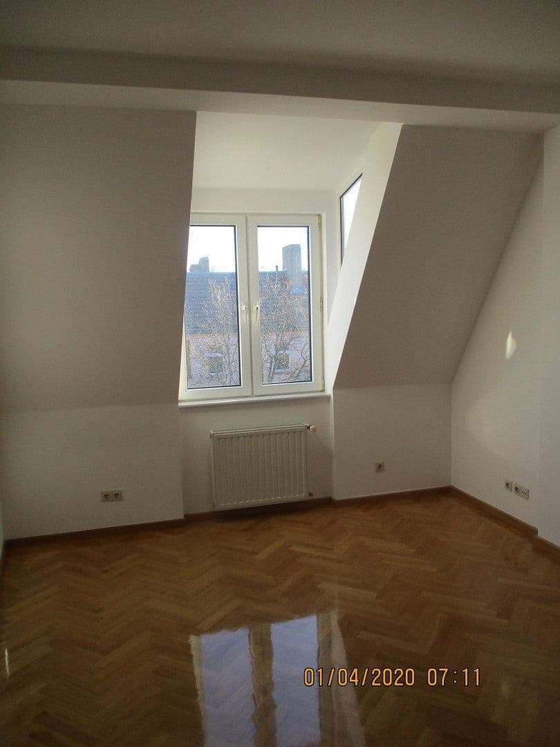 Pronájem bytu 4+1 105 m², Berlin, Berlín Pronájem bytu 4+1 105 m², Berlin, Berlín