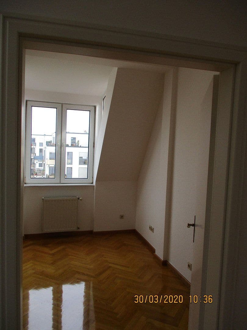 Pronájem bytu 4+1 105 m², Berlin, Berlín Pronájem bytu 4+1 105 m², Berlin, Berlín