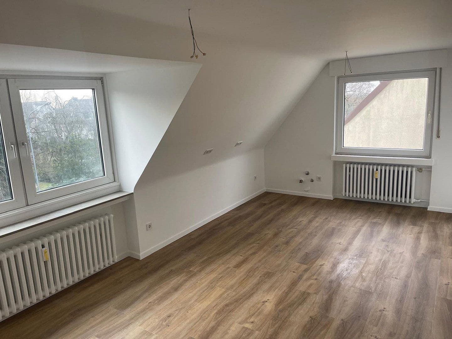 Pronájem bytu 2+1 39 m², Zeunerstr. 15, Essen, Severní Porýní-Vestfálsko Pronájem bytu 2+1 39 m², Zeunerstr. 15, Essen, Severní Porýní-Vestfálsko