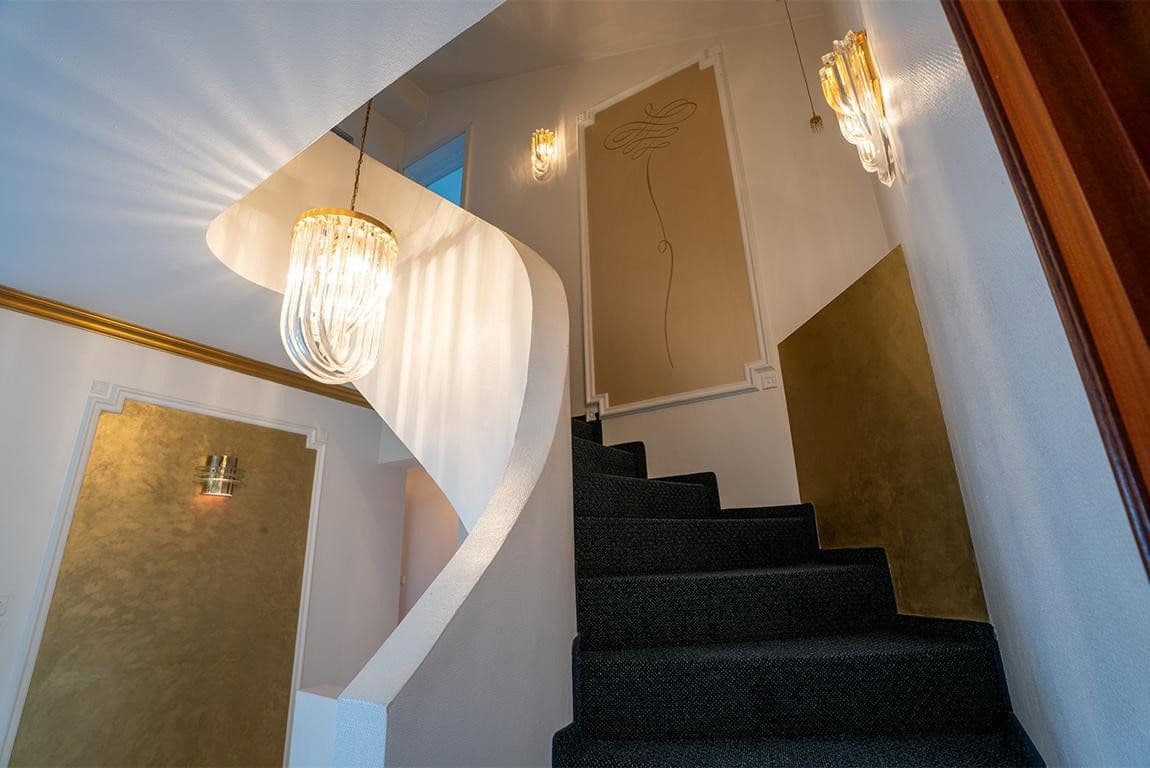 Prodej domu 332 m², pozemek 637 m², Untergruppenbach, Bádensko-Württembersko Prodej domu 332 m², pozemek 637 m², Untergruppenbach, Bádensko-Württembersko