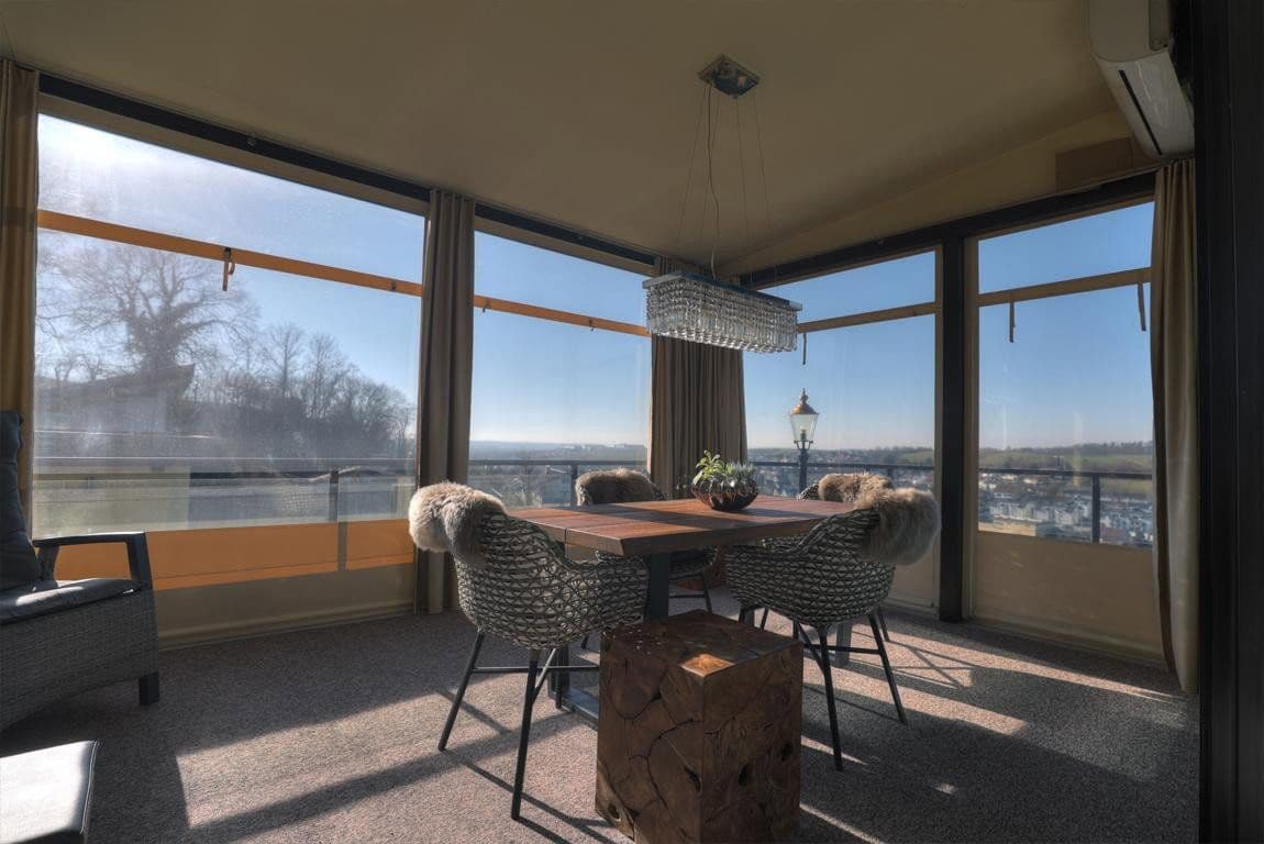 Prodej domu 332 m², pozemek 637 m², Untergruppenbach, Bádensko-Württembersko Prodej domu 332 m², pozemek 637 m², Untergruppenbach, Bádensko-Württembersko