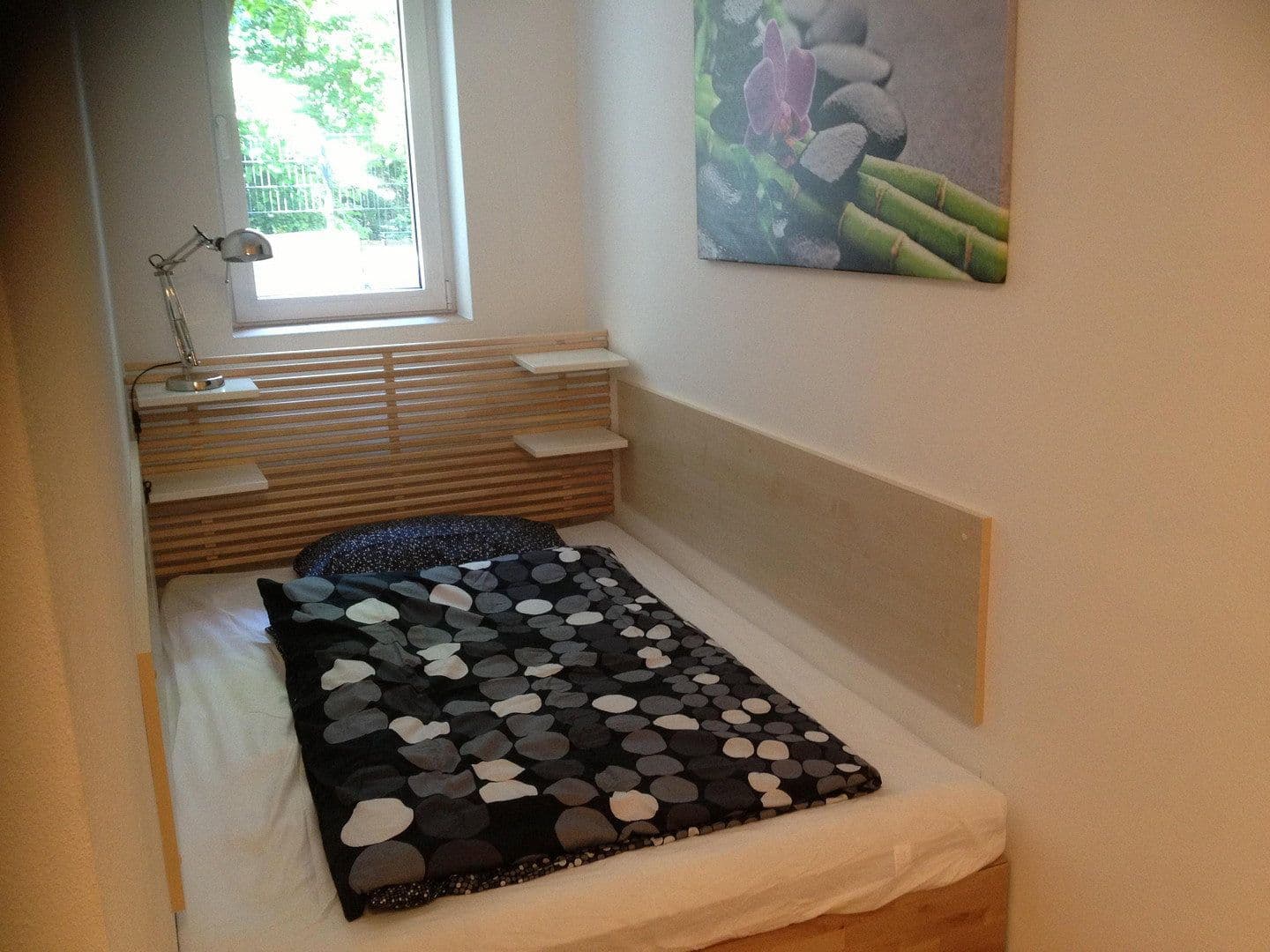 Pronájem bytu 2+1 40 m², Stuttgart, Bádensko-Württembersko Pronájem bytu 2+1 40 m², Stuttgart, Bádensko-Württembersko