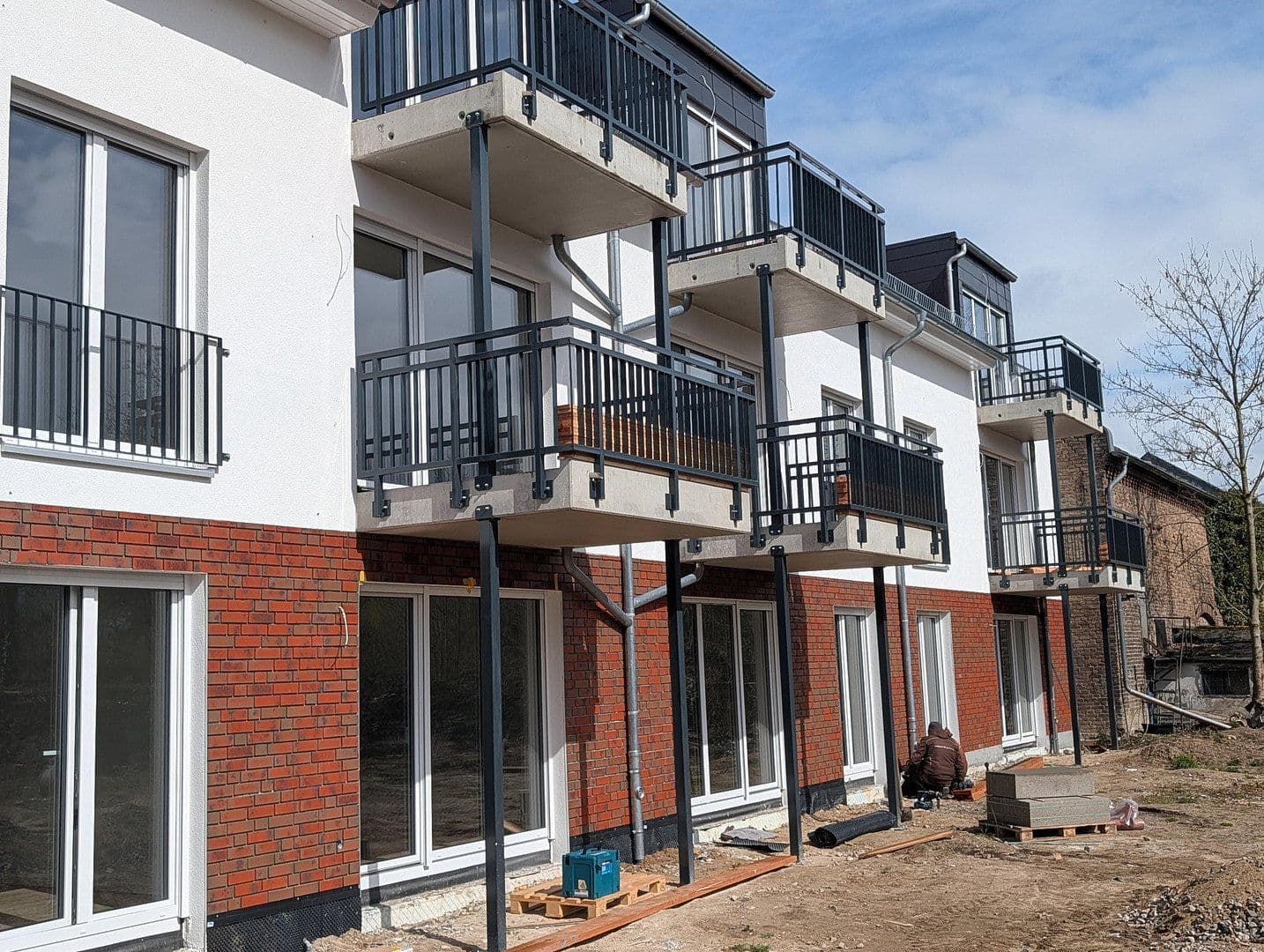 Pronájem bytu 3+1 68 m², Hamburger Allee 51b, Nauen, Braniborsko Pronájem bytu 3+1 68 m², Hamburger Allee 51b, Nauen, Braniborsko