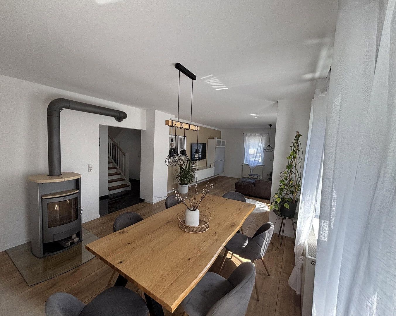 Prodej domu 148 m², pozemek 479 m², Balingen, Bádensko-Württembersko Prodej domu 148 m², pozemek 479 m², Balingen, Bádensko-Württembersko