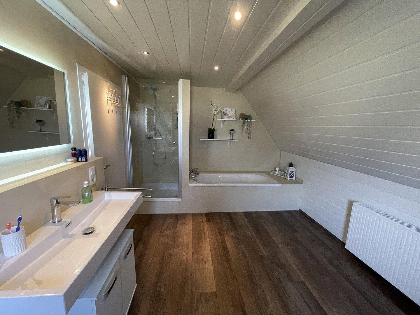 Prodej domu 148 m², pozemek 479 m², Balingen, Bádensko-Württembersko Prodej domu 148 m², pozemek 479 m², Balingen, Bádensko-Württembersko