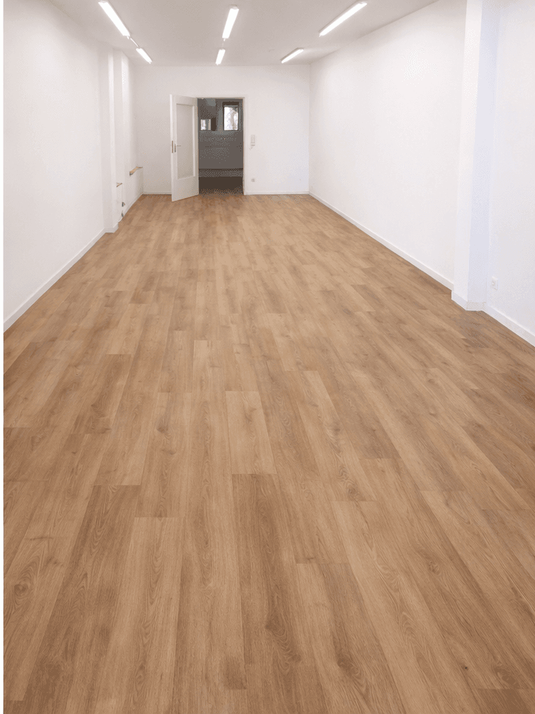 Pronájem nebytového prostoru 54 m², Bullachstraße 27, Fürstenfeldbruck, Bavorsko Pronájem nebytového prostoru 54 m², Bullachstraße 27, Fürstenfeldbruck, Bavorsko