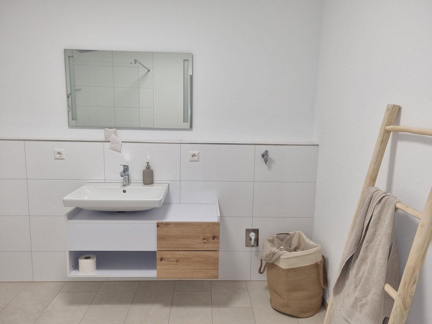 Pronájem bytu 3+1 96 m², Meisterstr. 21, Balingen, Bádensko-Württembersko Pronájem bytu 3+1 96 m², Meisterstr. 21, Balingen, Bádensko-Württembersko