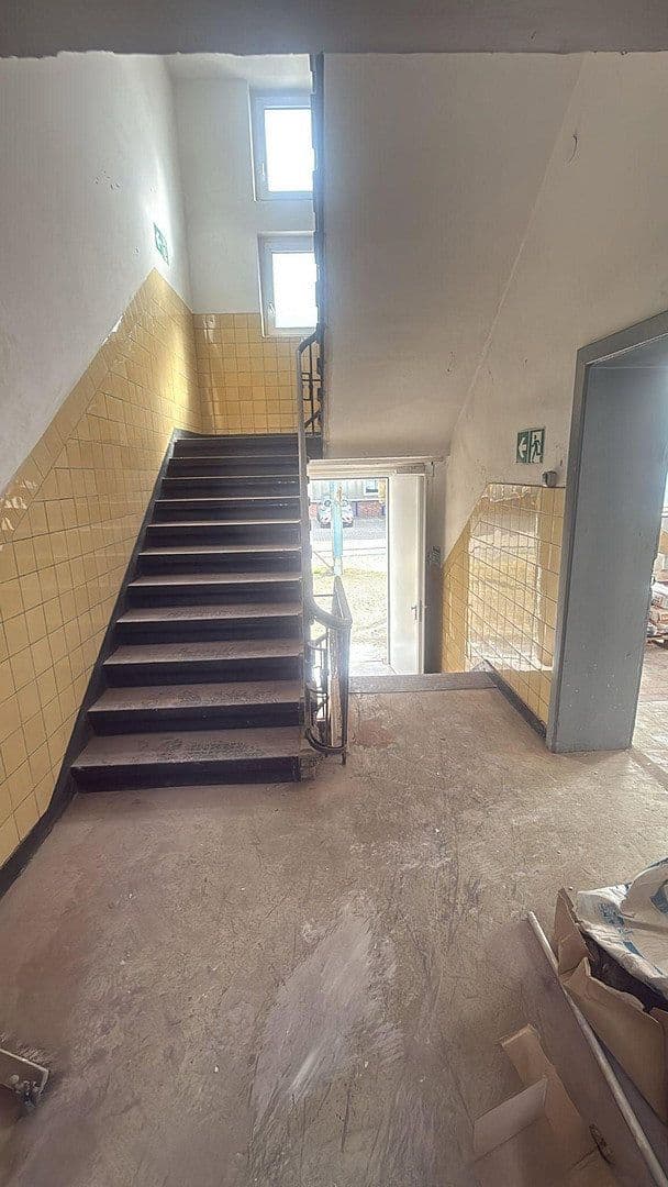 Pronájem nebytového prostoru 340 m², Magdeburgerstrasse 37, Gelsenkirchen, Severní Porýní-Vestfálsko Pronájem nebytového prostoru 340 m², Magdeburgerstrasse 37, Gelsenkirchen, Severní Porýní-Vestfálsko