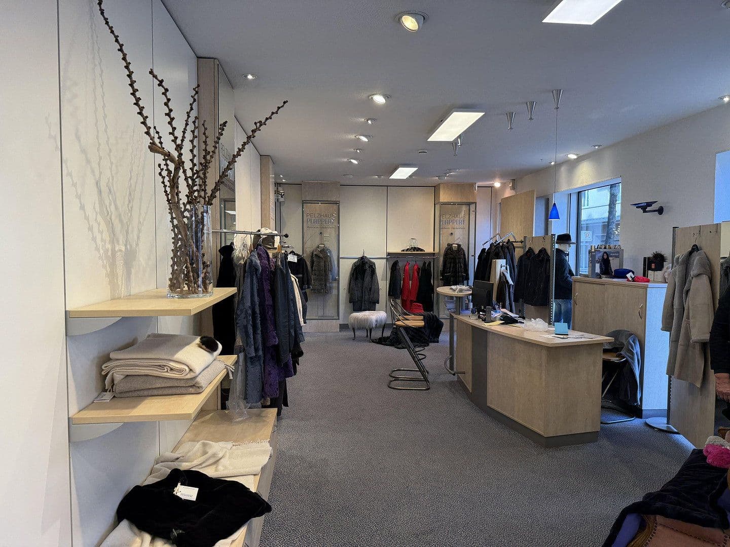 Pronájem nebytového prostoru 107 m², R7 27, Mannheim, Bádensko-Württembersko Pronájem nebytového prostoru 107 m², R7 27, Mannheim, Bádensko-Württembersko