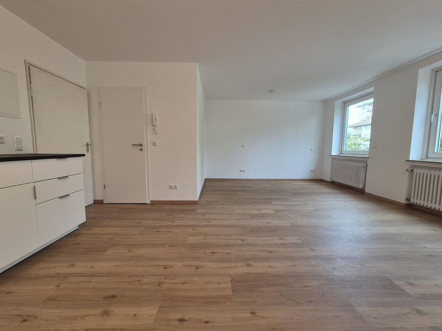 Pronájem bytu 1+1 35 m², München, Bavorsko Pronájem bytu 1+1 35 m², München, Bavorsko