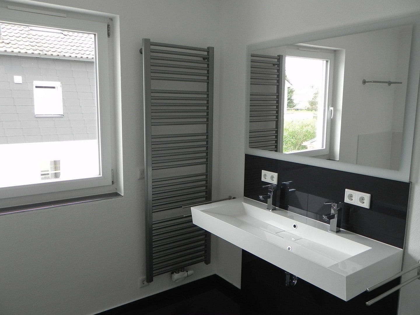 Prodej domu 142 m², pozemek 232 m², Germering, Bavorsko Prodej domu 142 m², pozemek 232 m², Germering, Bavorsko