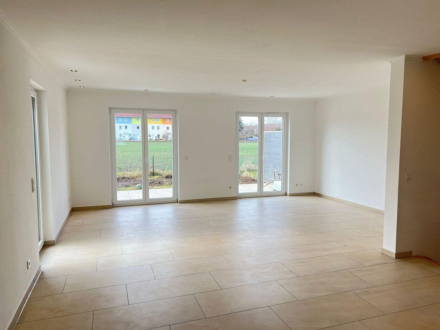 Prodej domu 142 m², pozemek 232 m², Germering, Bavorsko Prodej domu 142 m², pozemek 232 m², Germering, Bavorsko