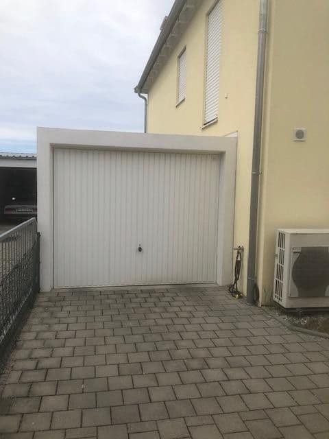 Prodej domu 142 m², pozemek 232 m², Germering, Bavorsko Prodej domu 142 m², pozemek 232 m², Germering, Bavorsko