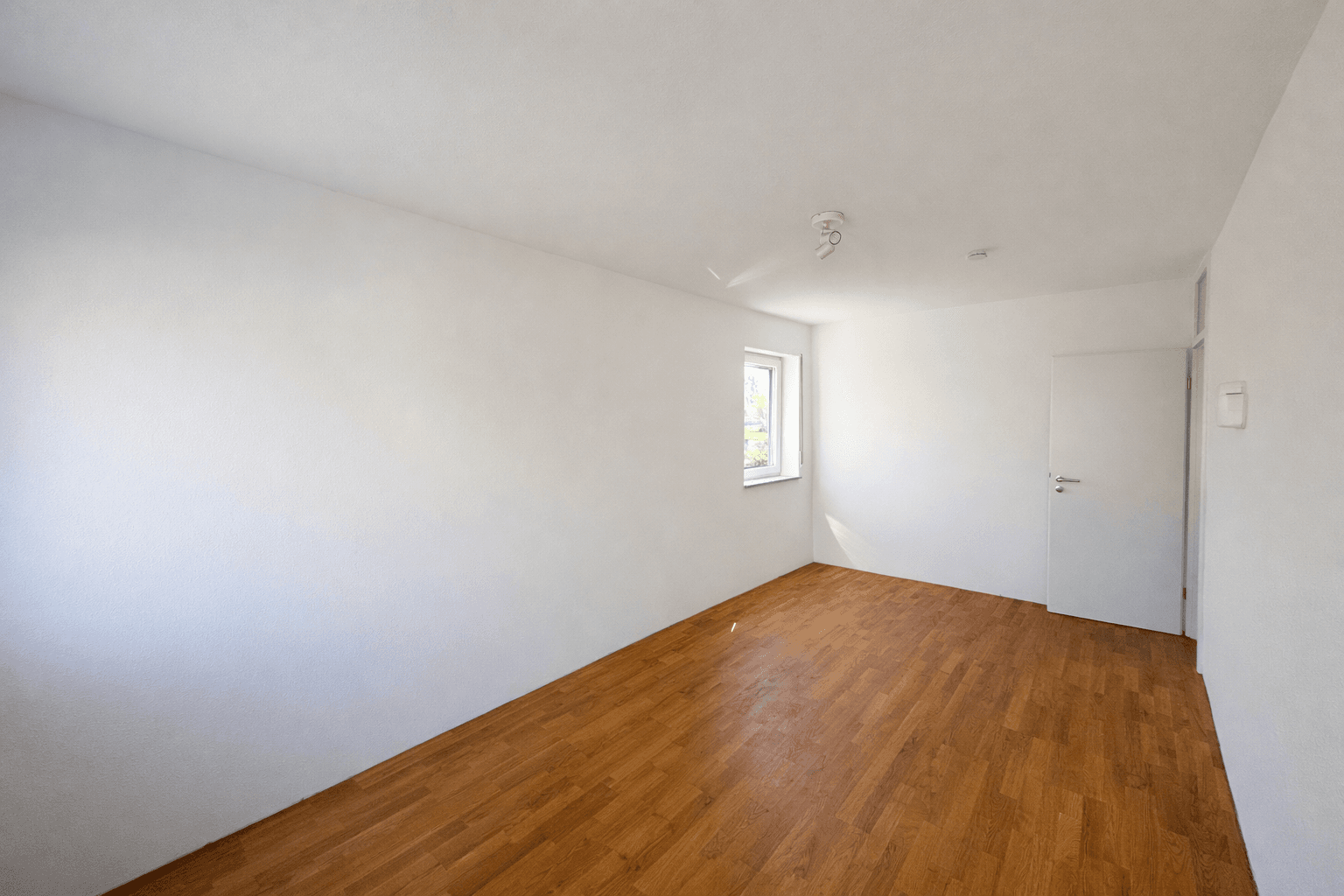 Prodej bytu 3+1 98 m², Savoyenring 10, Mörfelden-Walldorf, Hessen Prodej bytu 3+1 98 m², Savoyenring 10, Mörfelden-Walldorf, Hessen