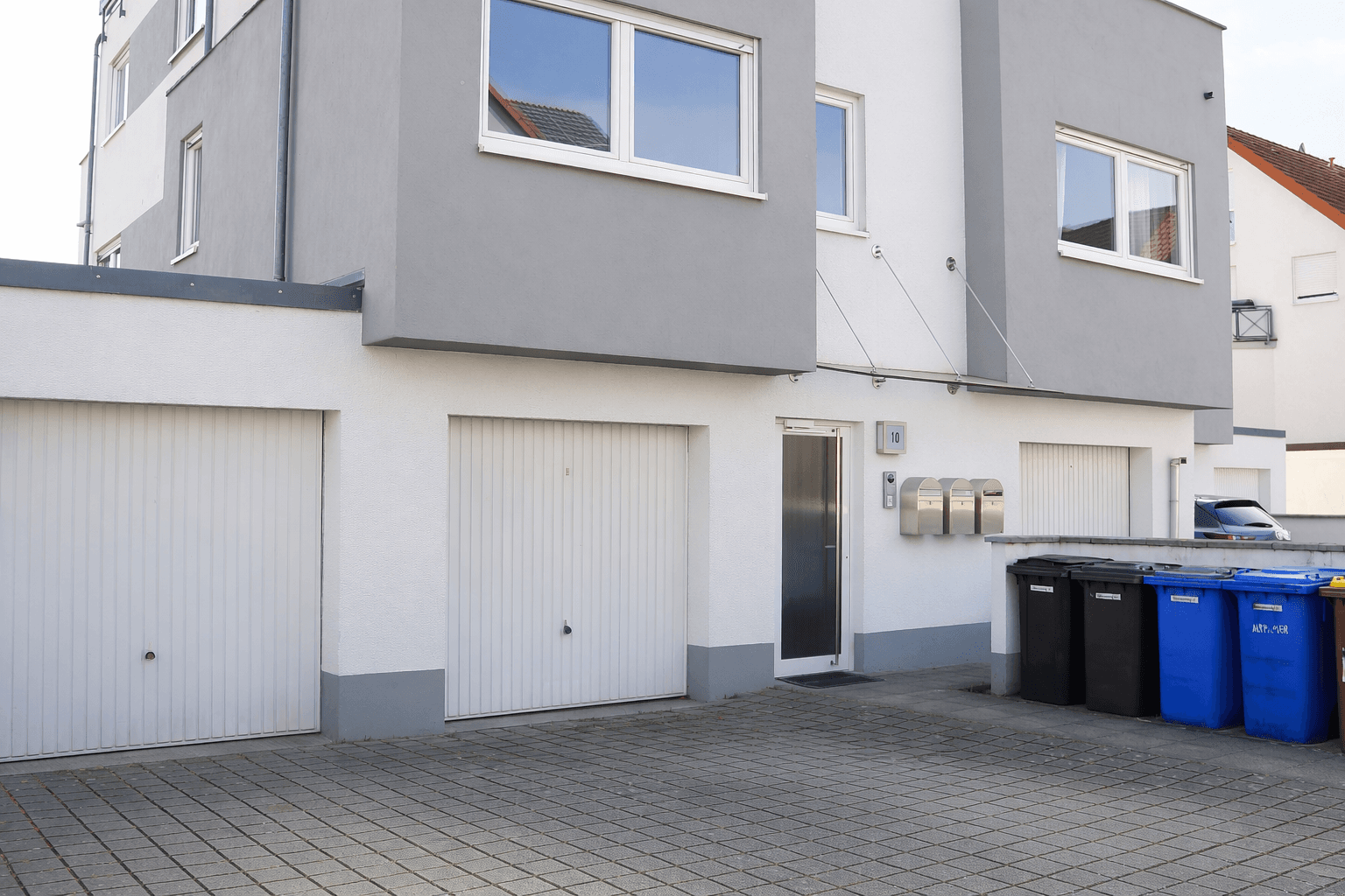 Prodej bytu 3+1 98 m², Savoyenring 10, Mörfelden-Walldorf, Hessen Prodej bytu 3+1 98 m², Savoyenring 10, Mörfelden-Walldorf, Hessen