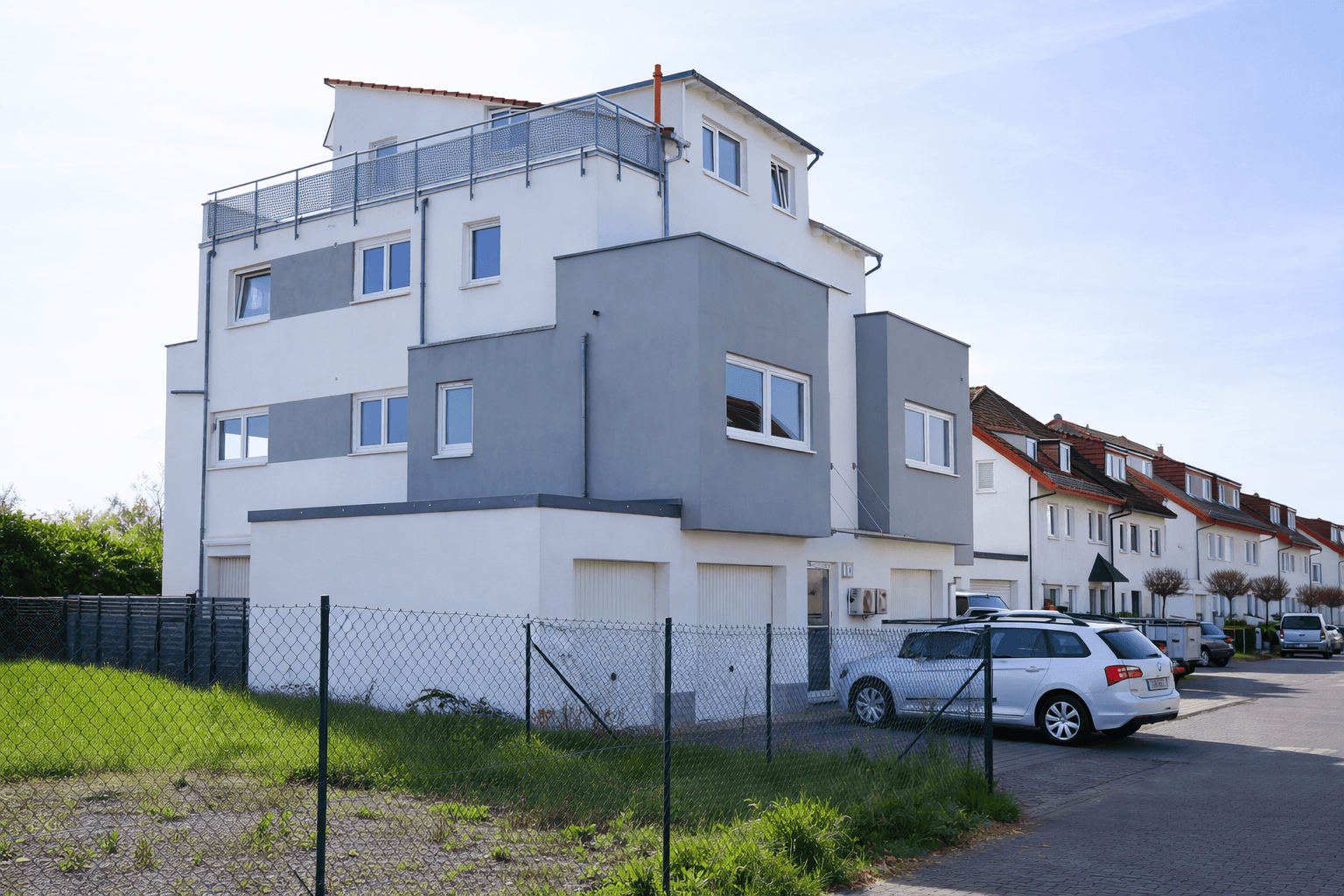 Prodej bytu 3+1 98 m², Savoyenring 10, Mörfelden-Walldorf, Hessen Prodej bytu 3+1 98 m², Savoyenring 10, Mörfelden-Walldorf, Hessen