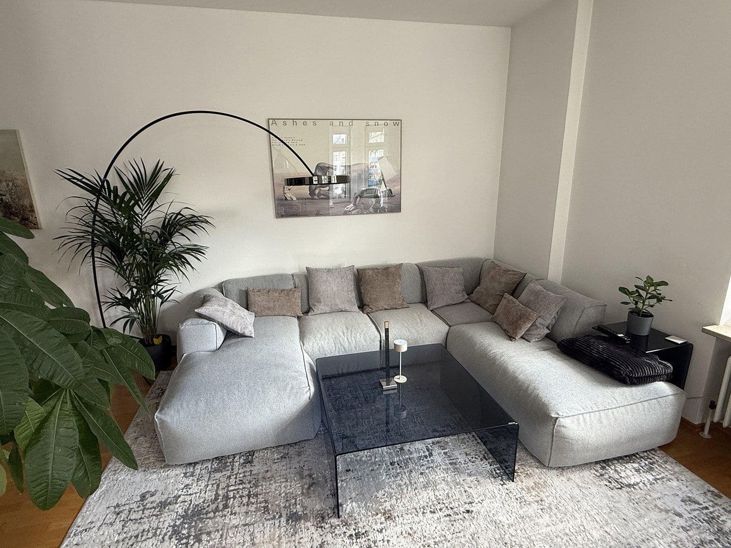 Pronájem bytu 2+1 70 m², Wilhelmstrasse, München, Bavorsko Pronájem bytu 2+1 70 m², Wilhelmstrasse, München, Bavorsko