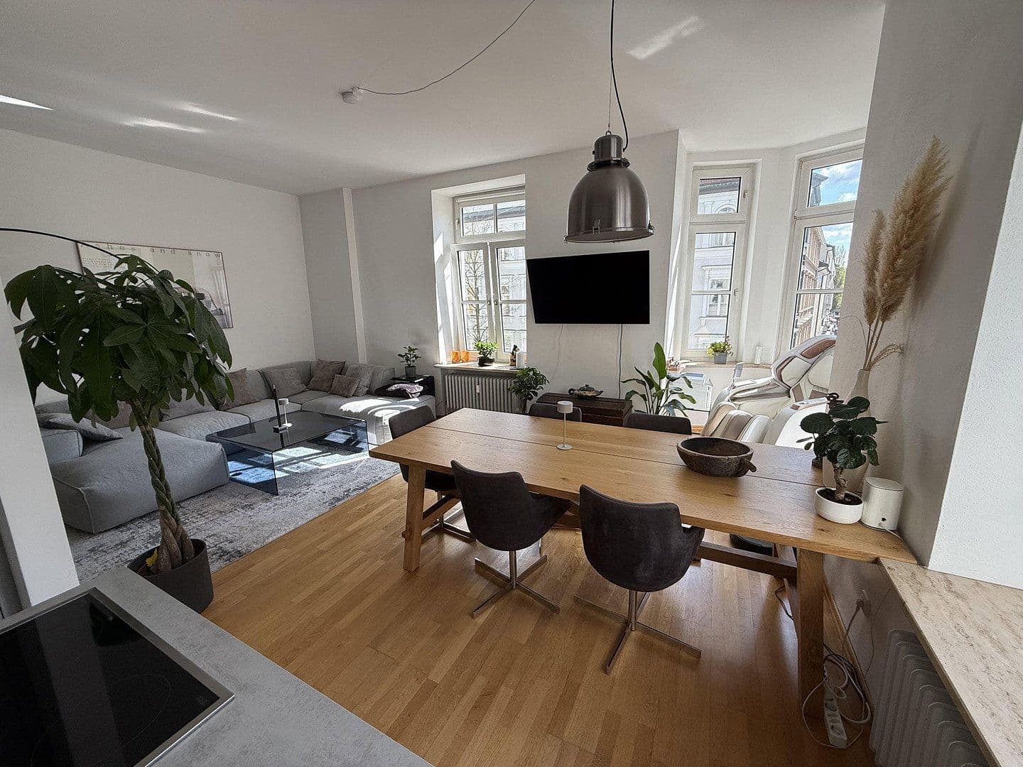 Pronájem bytu 2+1 70 m², Wilhelmstrasse, München, Bavorsko Pronájem bytu 2+1 70 m², Wilhelmstrasse, München, Bavorsko