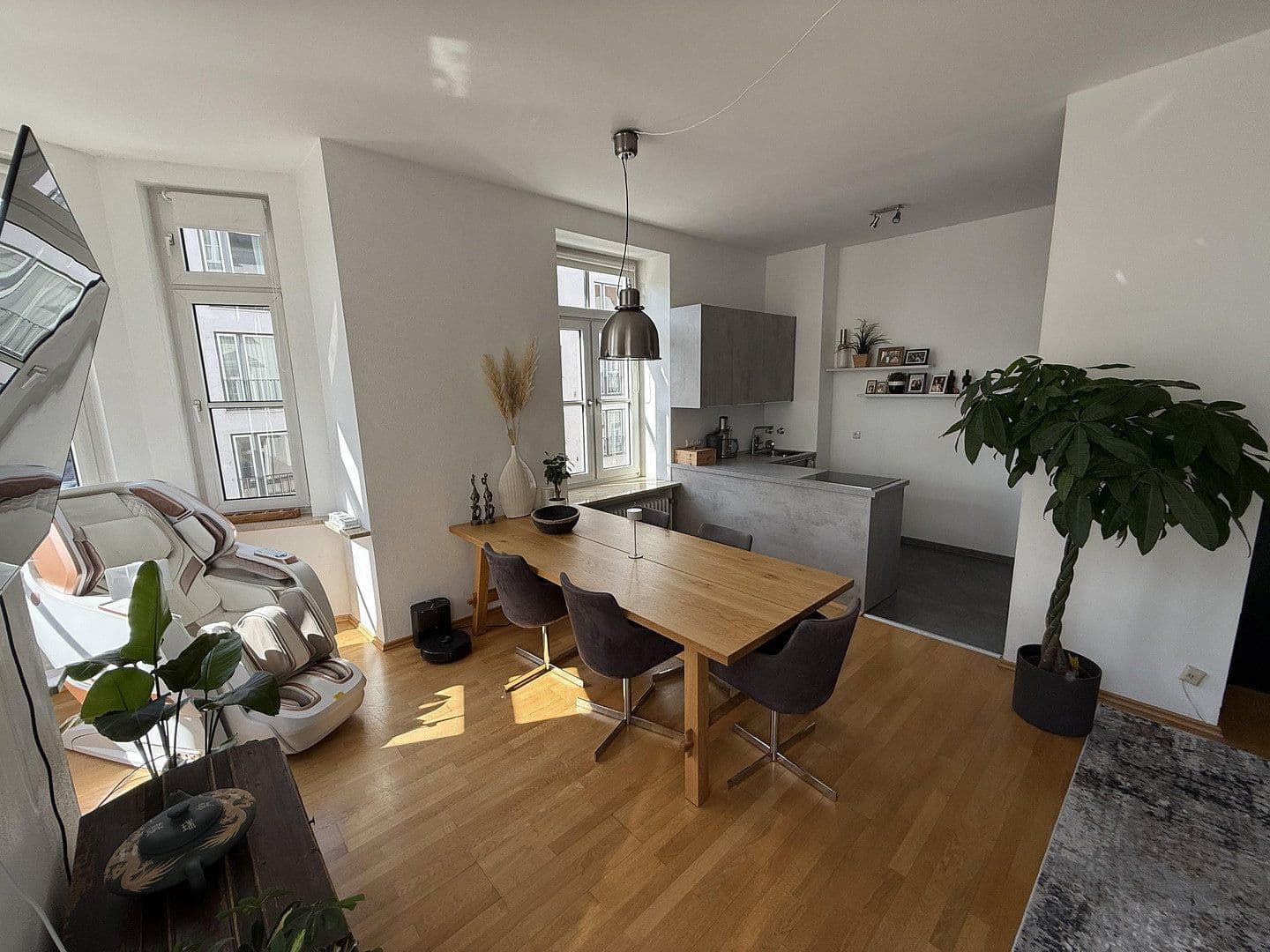 Pronájem bytu 2+1 70 m², Wilhelmstrasse, München, Bavorsko Pronájem bytu 2+1 70 m², Wilhelmstrasse, München, Bavorsko