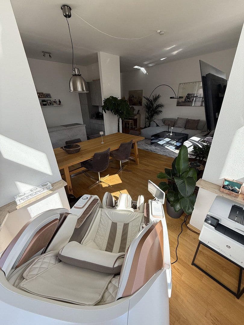 Pronájem bytu 2+1 70 m², Wilhelmstrasse, München, Bavorsko Pronájem bytu 2+1 70 m², Wilhelmstrasse, München, Bavorsko