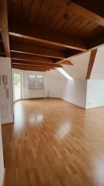 Pronájem bytu 2+kk 70 m², Balingen, Bádensko-Württembersko Pronájem bytu 2+kk 70 m², Balingen, Bádensko-Württembersko