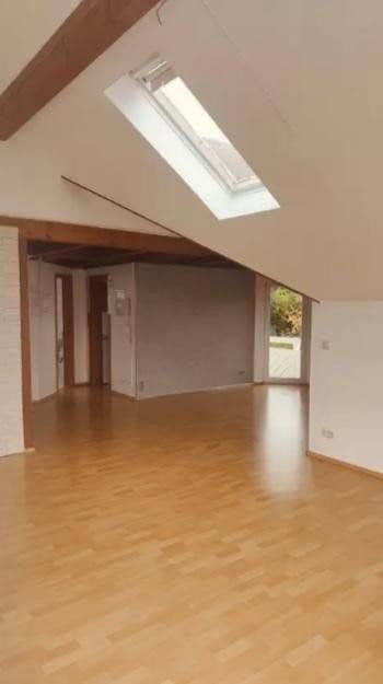 Pronájem bytu 2+kk 70 m², Balingen, Bádensko-Württembersko Pronájem bytu 2+kk 70 m², Balingen, Bádensko-Württembersko