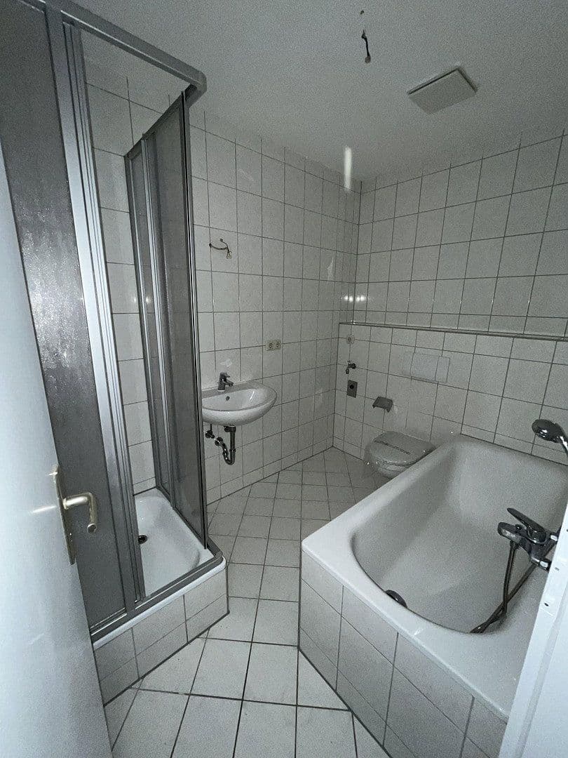 Pronájem bytu 2+1 40 m², Wasserschlossweg 1, Chemnitz, Sasko Pronájem bytu 2+1 40 m², Wasserschlossweg 1, Chemnitz, Sasko