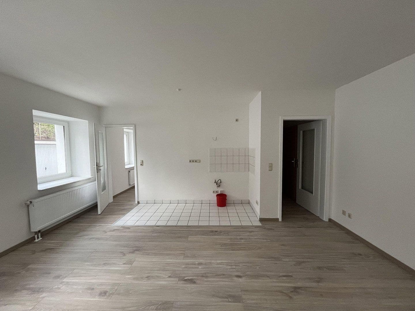Pronájem bytu 2+1 40 m², Wasserschlossweg 1, Chemnitz, Sasko Pronájem bytu 2+1 40 m², Wasserschlossweg 1, Chemnitz, Sasko
