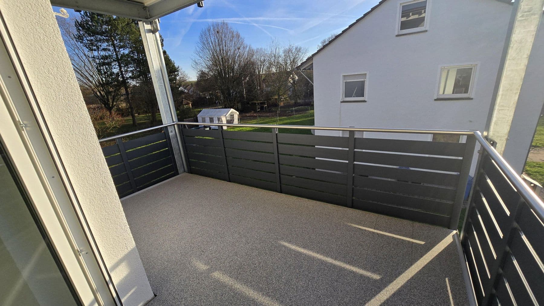 Pronájem bytu 4+1 68 m², Gemmingen, Bádensko-Württembersko Pronájem bytu 4+1 68 m², Gemmingen, Bádensko-Württembersko