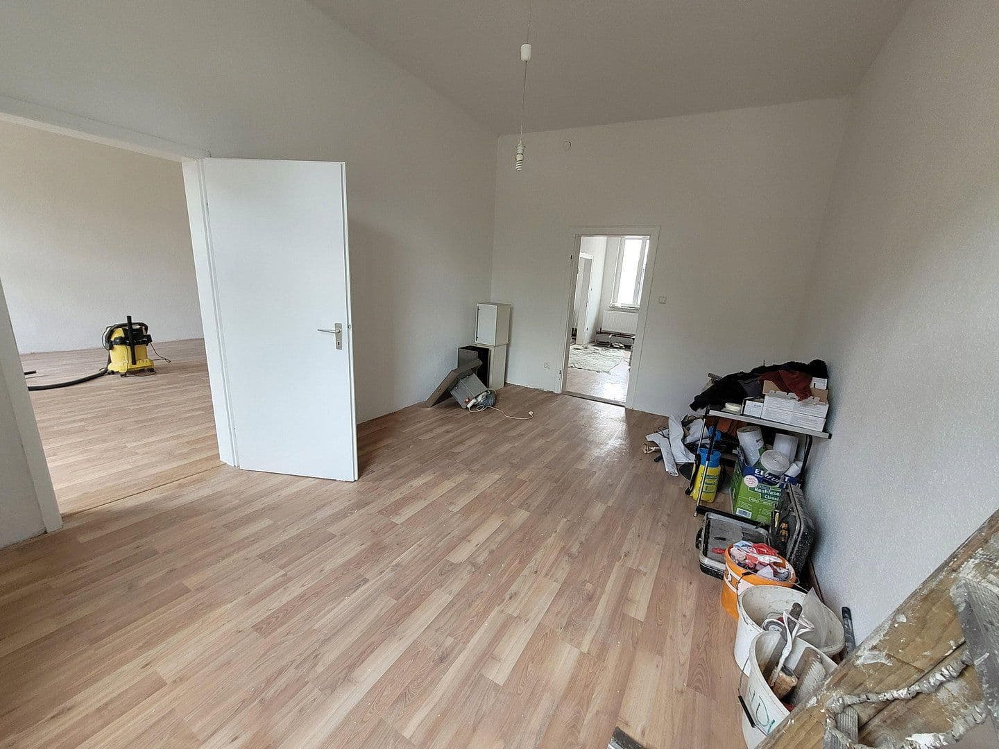 Pronájem bytu 4+1 109 m², Hans-Thoma Str. 5, Karlsruhe, Bádensko-Württembersko Pronájem bytu 4+1 109 m², Hans-Thoma Str. 5, Karlsruhe, Bádensko-Württembersko