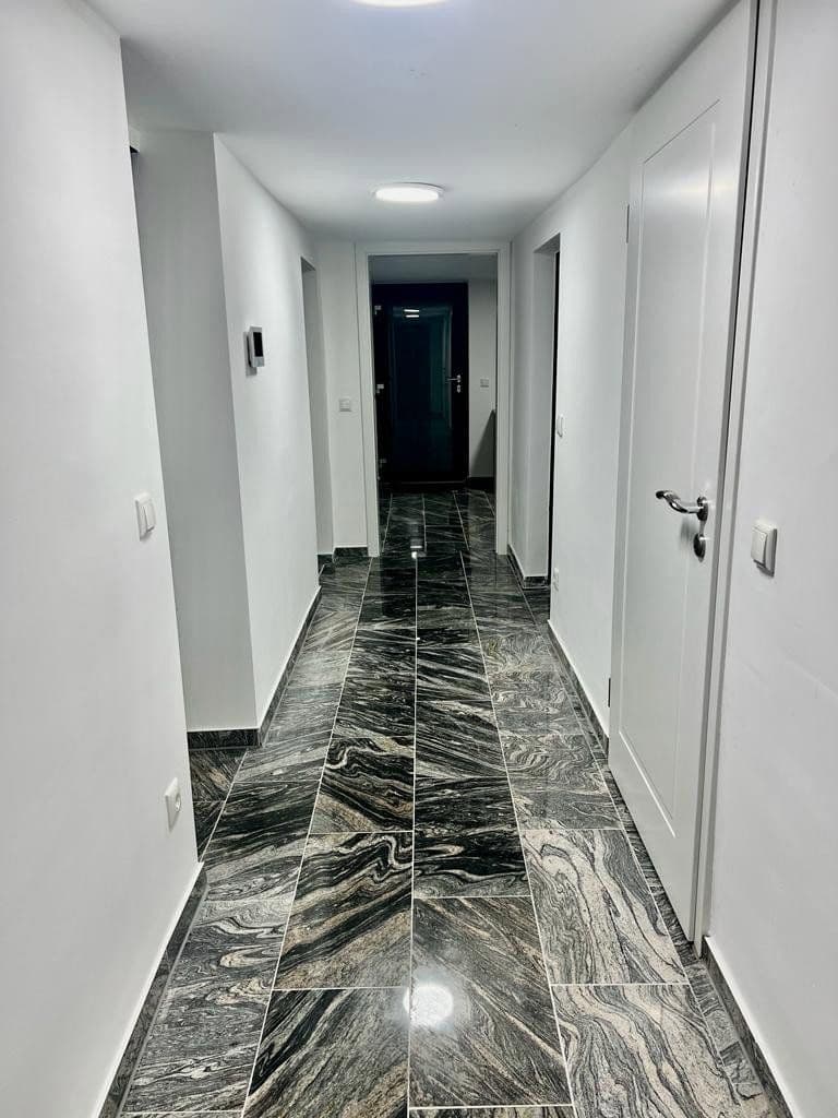 Pronájem bytu 3+1 90 m², Neufahrn, Bavorsko Pronájem bytu 3+1 90 m², Neufahrn, Bavorsko