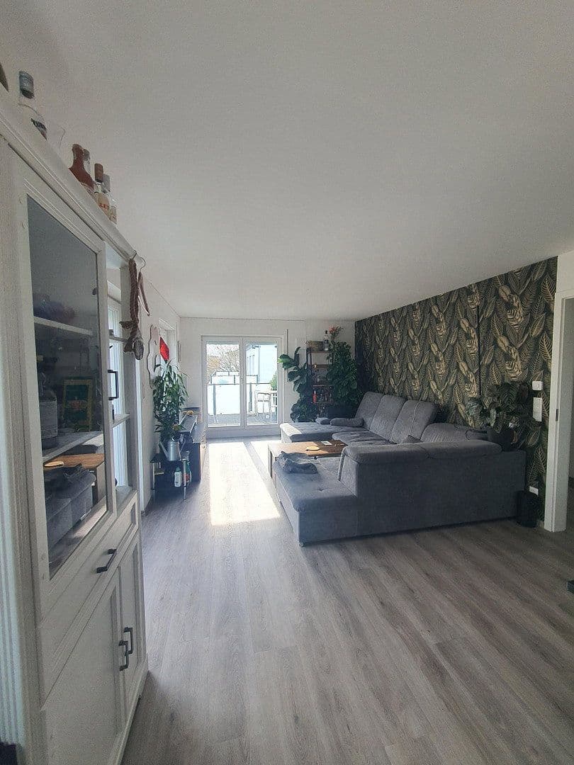 Pronájem bytu 3+1 87 m², Schrobenhausener Str. 32, Ingolstadt, Bavorsko Pronájem bytu 3+1 87 m², Schrobenhausener Str. 32, Ingolstadt, Bavorsko