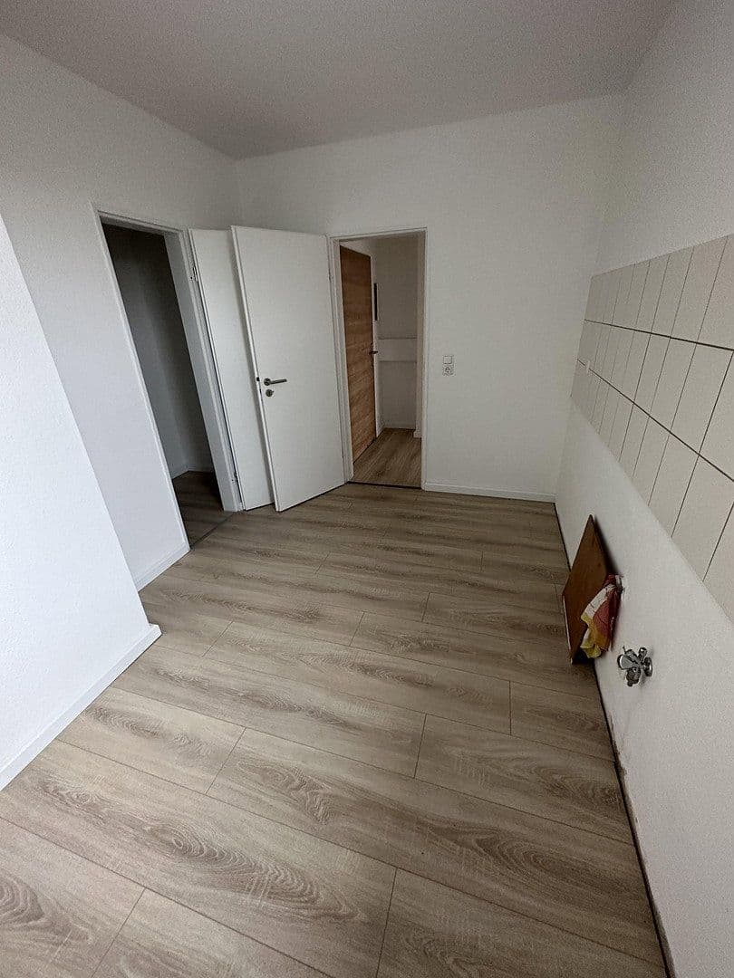 Pronájem bytu 3+1 79 m², Biesterbergweg 9, Lemgo, Severní Porýní-Vestfálsko Pronájem bytu 3+1 79 m², Biesterbergweg 9, Lemgo, Severní Porýní-Vestfálsko