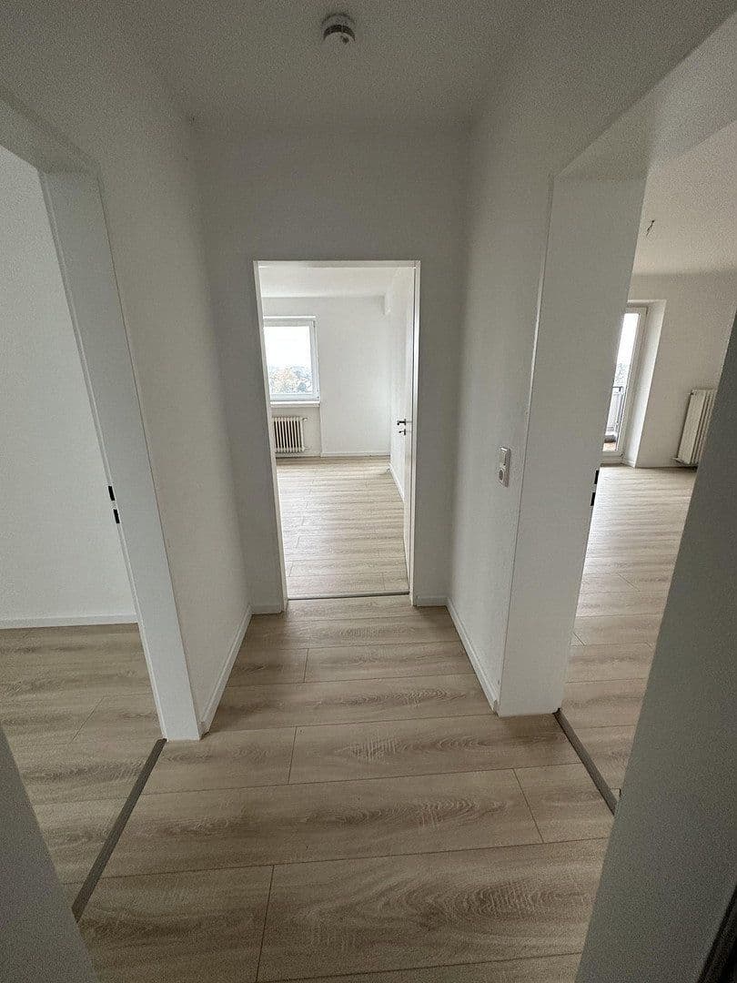 Pronájem bytu 3+1 79 m², Biesterbergweg 9, Lemgo, Severní Porýní-Vestfálsko Pronájem bytu 3+1 79 m², Biesterbergweg 9, Lemgo, Severní Porýní-Vestfálsko