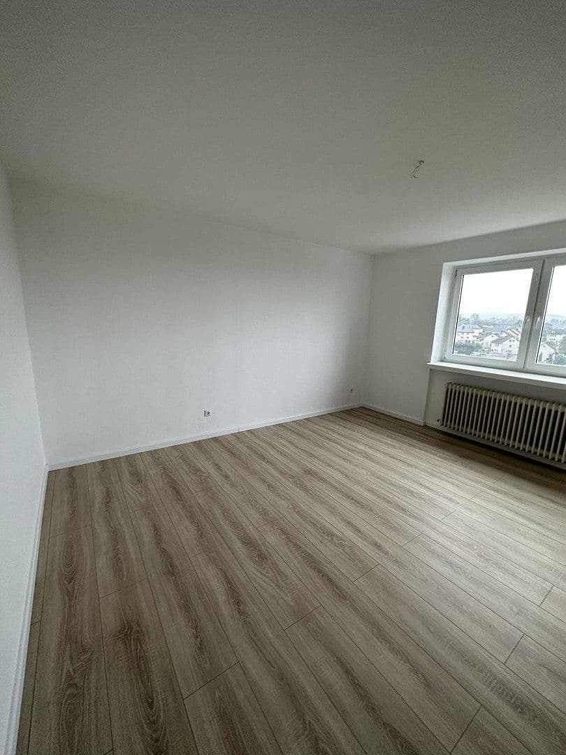 Pronájem bytu 3+1 79 m², Biesterbergweg 9, Lemgo, Severní Porýní-Vestfálsko Pronájem bytu 3+1 79 m², Biesterbergweg 9, Lemgo, Severní Porýní-Vestfálsko